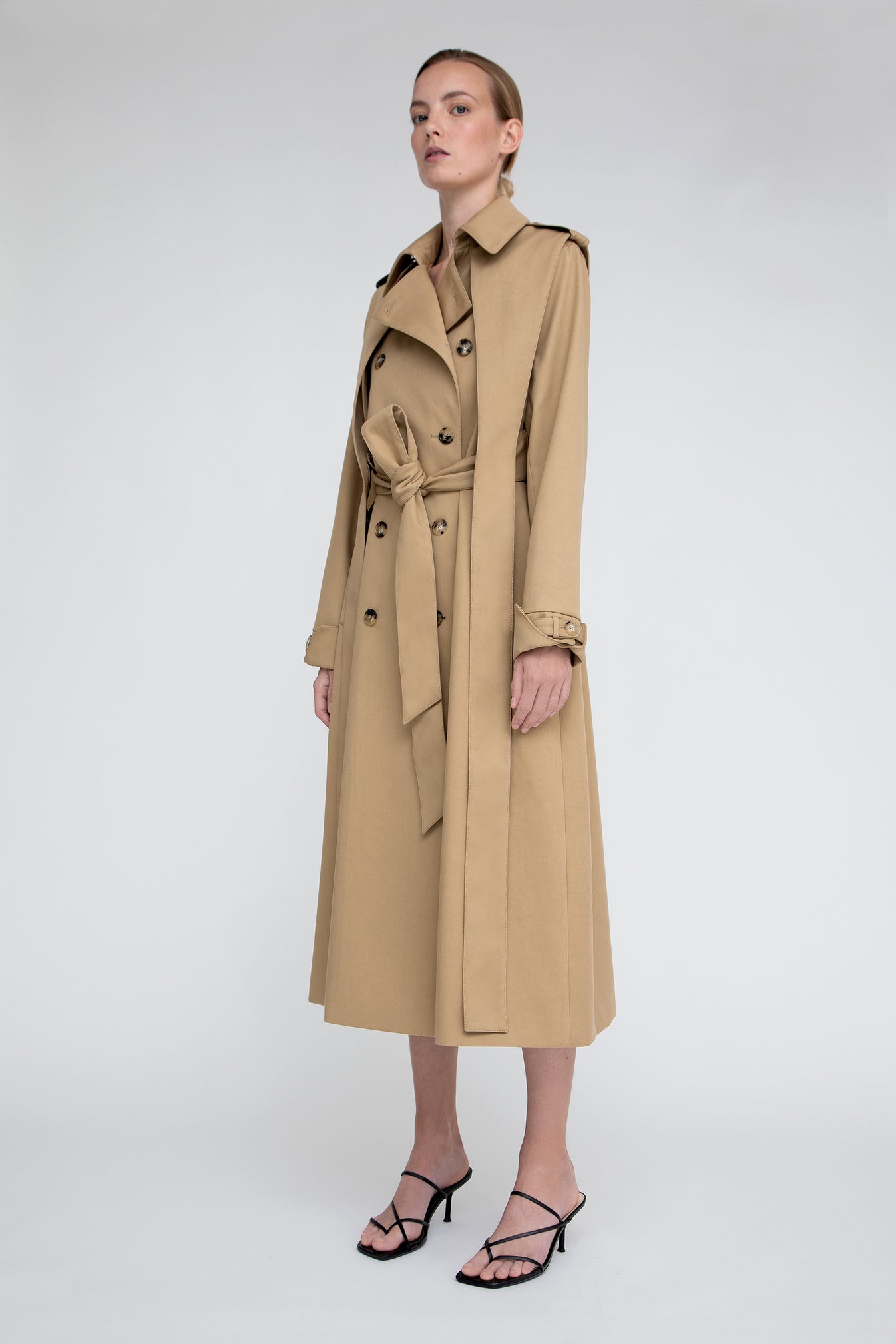 THE PARACHUTE TRENCH COAT – Olivia Nausner